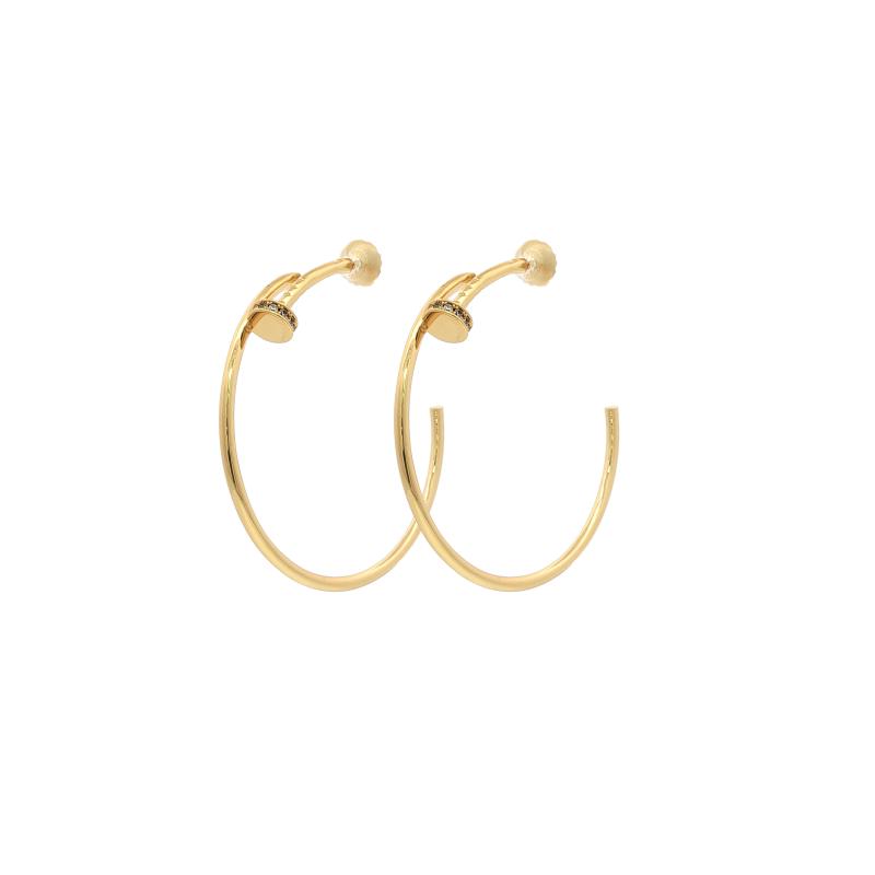 أقراط حلقة المسمار المرصّع