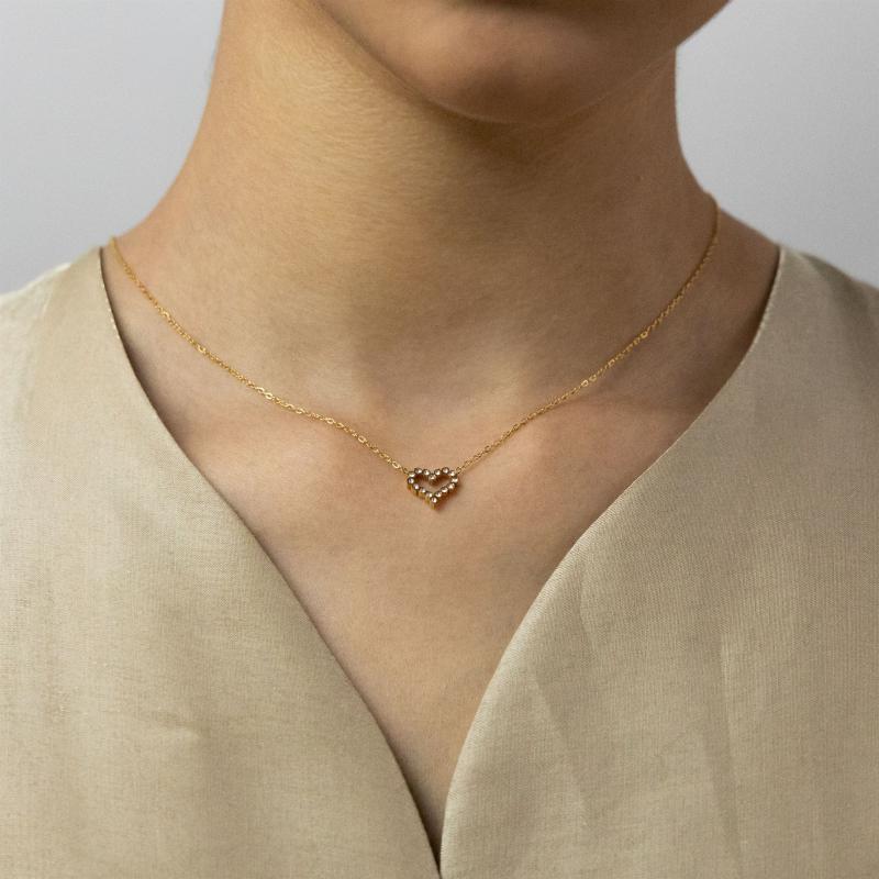 تشوكر قلب مجوف بالكريستال